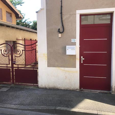 Ibis Rouge Villa Villars-les-Dombes Exterior foto